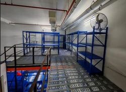 Oxley Bizhub (D14), Factory #561611351
